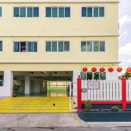 Sukhumvit 101 Hotel Bangkok Exterior photo